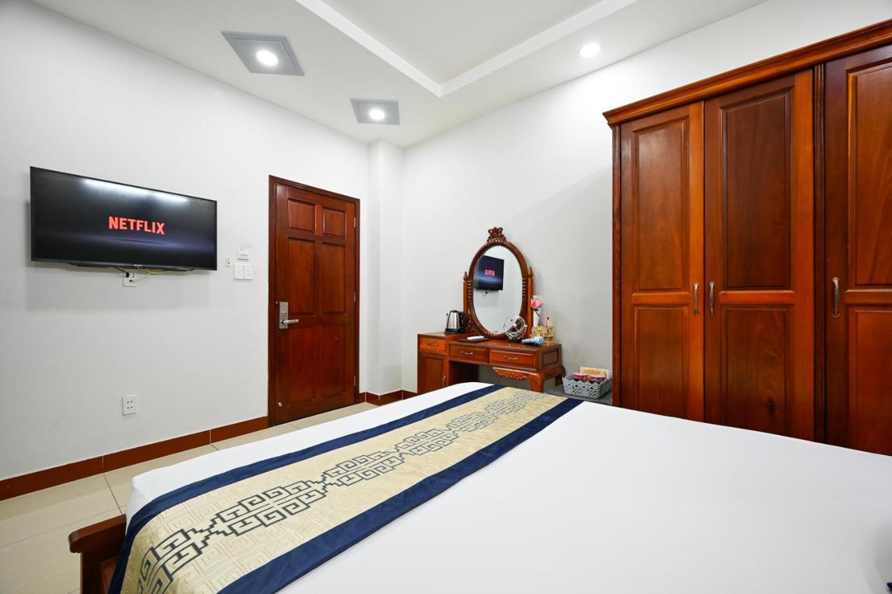 Sky Star Hotel Хошимин Экстерьер фото