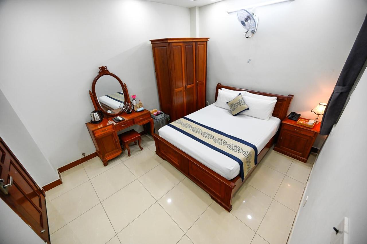 Sky Star Hotel Хошимин Экстерьер фото