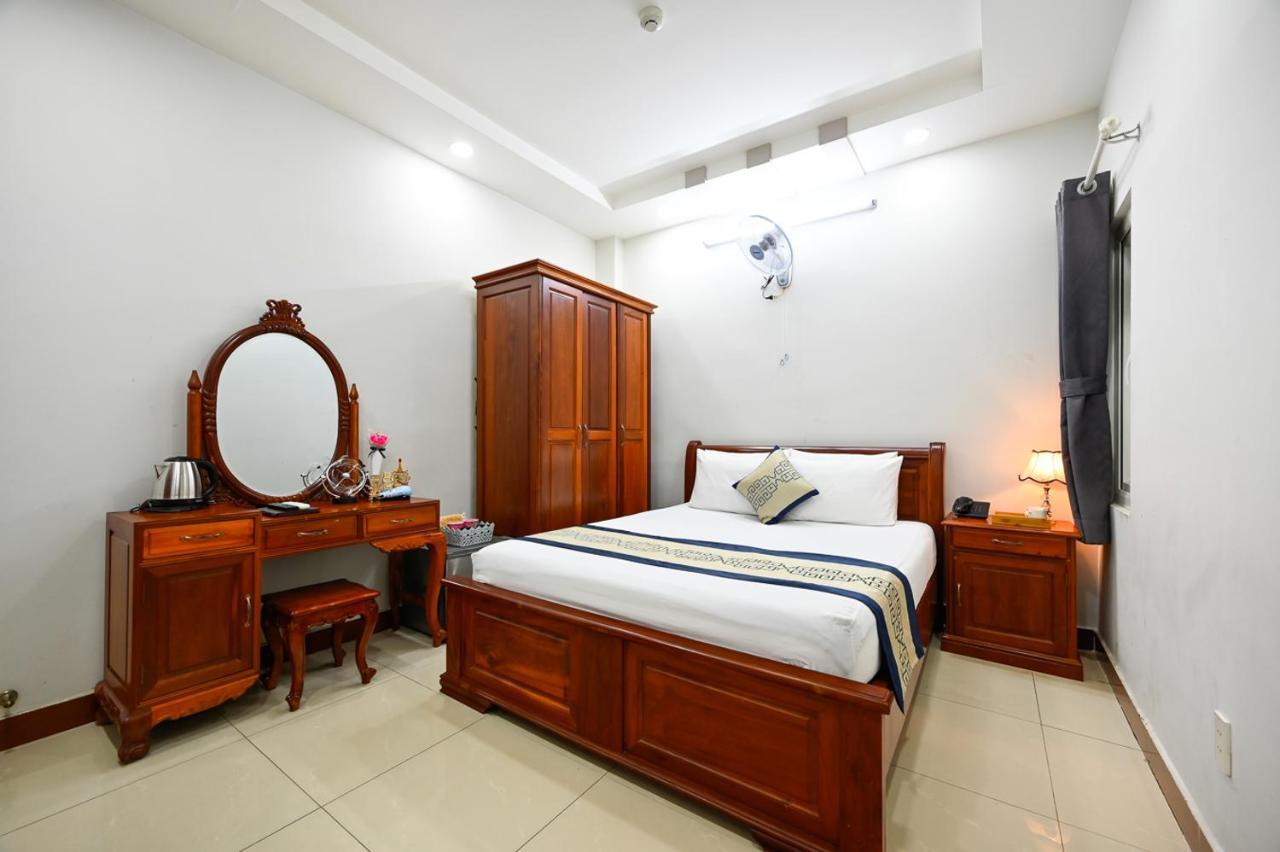 Sky Star Hotel Хошимин Экстерьер фото