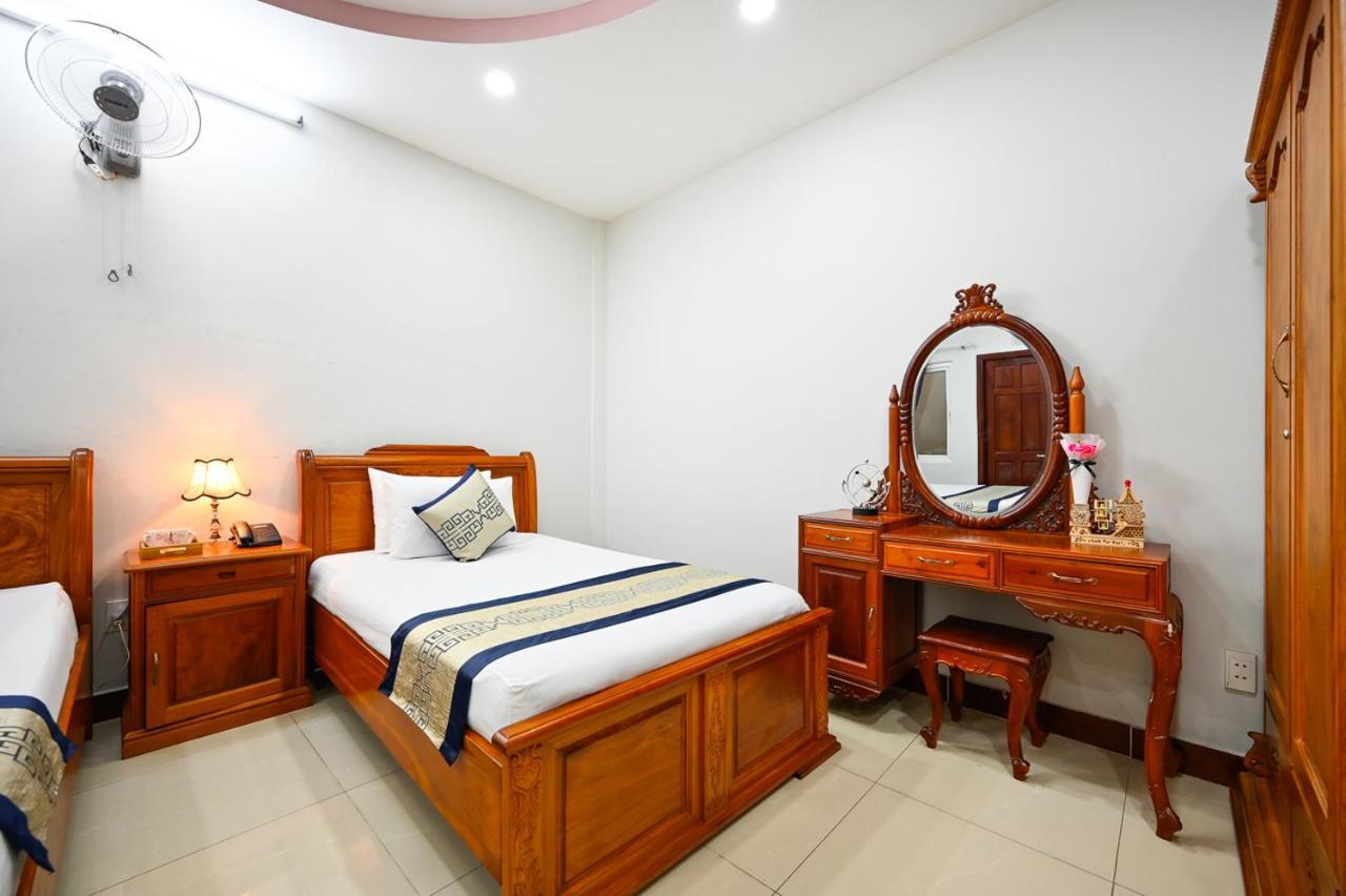 Sky Star Hotel Хошимин Экстерьер фото